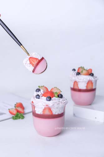 在廣西南寧做蛋糕技術(shù),學(xué)校哪家比較好？學(xué)費(fèi)多少錢？